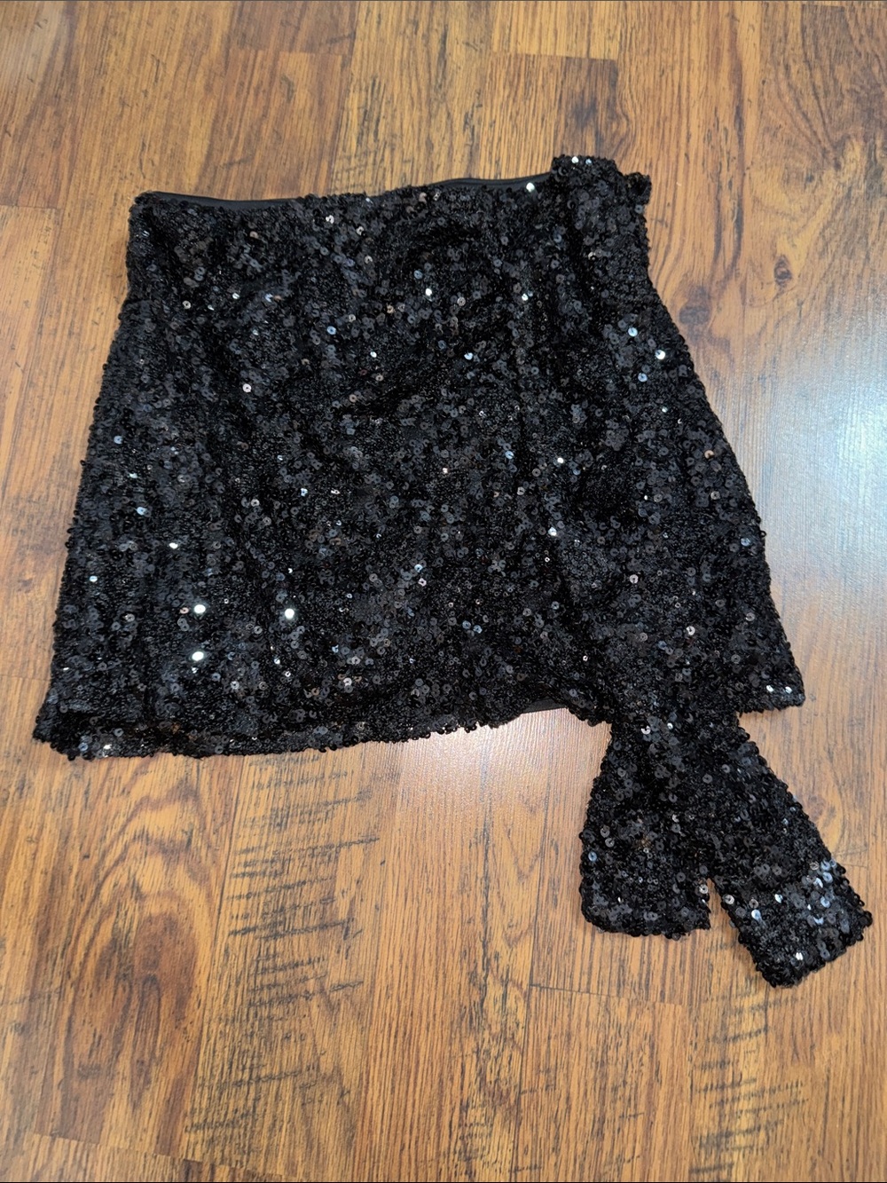 Black Sequin Mini Skirt with Side Tie 1.T